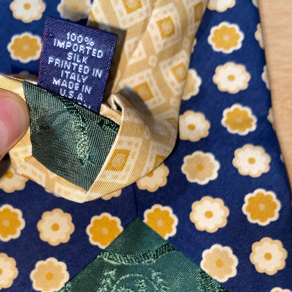 Tommy Hilfiger Yellow and Blue Flower Silk Tie - Picture 7 of 9